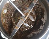 Foto del paso 3 de la receta Gazpacho con aceitunas negras y albahaca