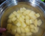 Foto langkah ke 3 dari resep Sop Tulang Sapi.