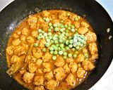 A picture of step 7 of Soya Nuggets Curry.