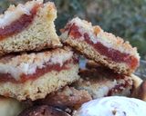Foto del paso 5 de la receta: Cuadraditos de membrillo con crumble