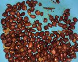 Foto langkah ke 1 dari resep Sambal Goreng Kering Tempe Teri Kacang 🫘.