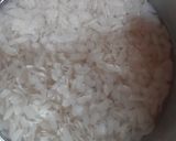 A picture of step 1 of Kanda Poha Recipe.