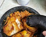 Foto langkah ke 4 dari resep 142. Ayam Gepuk ala Resto Pá Gem***.