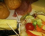 A picture of step 6 of Tex's Classic British Pub Ploughman's Lunch 🍞🐷🧀🍺🍲🇬🇧.