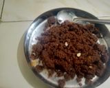 A picture of step 7 of સોજી ચોકલેટ રોલ (Semolina Chocolate Roll Recipe In Gujarati).