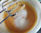 Foto del paso 1 de la receta: Magdalenas de flan con corazón de dulce de arándanos