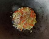 Foto langkah ke 4 dari resep Oseng Umbut Jua Bawang Pruruk.