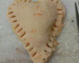 A picture of step 4 of Paneer veg staffing hearts.