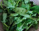 Foto langkah ke 1 dari resep Ca kangkung simpel.