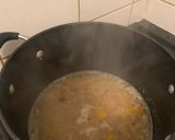 A picture of step 1 of Bacon and Pea Pasta.