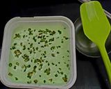 A picture of step 3 of Mango Falooda.