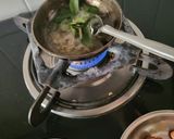 A picture of step 5 of Mix Vegetable Vermicelli idli.