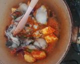 Foto langkah ke 3 dari resep Tumis Sotong Terong Pedas.