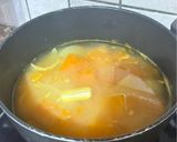 Φωτογραφία βήματος 2 της συνταγής EZ pumpkin soup - απλή σούπα κολοκύθας
