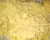વડા પાઉં (Vada Pau Recipe In Gujarati) રેસીપી સ્ટેપ1ફોટો
