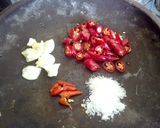 Foto langkah ke 2 dari resep Sambal Kol.
