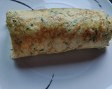 Foto del paso 4 de la receta: Rollo de tortilla de calabacín con queso y pavo