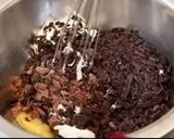 A picture of step 1 of Chocolate salami.