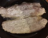 Foto del paso 2 de la receta: Filete de pescado en crema de cilantro