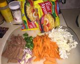 Foto langkah ke 1 dari resep Lumpia Indomie.