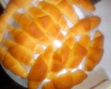 A picture of step 10 of Jiko baked Croissants.