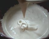 Foto del paso 2 de la receta: Bizcochuelo alto hecho en lata de dulce de batata 💞