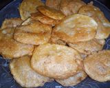 A picture of step 4 of Aloo Pakoray.