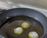 Gambar langkah 6 resipi Kuih bom bijan (inti kacang merah).