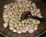 A picture of step 1 of Makhane ki kheer.