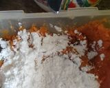 Foto langkah ke 2 dari resep *Kolak cendil ubi*.