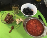 Foto del paso 1 de la receta: Penne rigate alla puttanesca