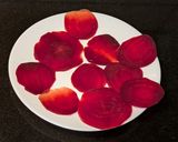 A picture of step 4 of Beetroot mini tacos.