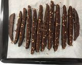 Foto langkah ke 8 dari resep Chocolate Biscotti.