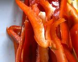 Foto del paso 2 de la receta: Ensalada de vegetales al horno 🧅🍅