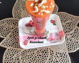 A picture of step 4 of Papaya banana smoothie 🥤.