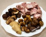A picture of step 1 of Warm Autumn Chestnut Soup.