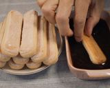 A picture of step 4 of Italian classic tiramisu.