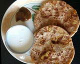 A picture of step 5 of Aloo paratha.