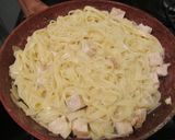 Krémes csirkés 🍗 tészta 🍝 – gyors és szaftos recept fázis 4 fotója