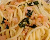 Citromos csípős fokhagymás koktélrákos spagetti recept fázis 2 fotója