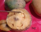 স্টাফড ম্যাংগো কুলফি(Stuffed Mango Kulfi recipe in Bengali) রেসিপির ধাপ 3 ছবি