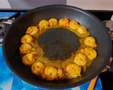 A picture of step 1 of Prawns Pulao.