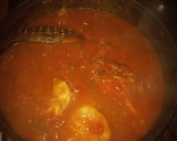Foto del paso 4 de la receta: Cazón en tomate casero😋😋😋