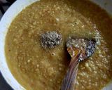 A picture of step 5 of Moong dal Halwa.