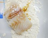 A picture of step 5 of Fish and Chips 🐟🍟🇬🇧 Chef Gordon Ramsay's Recipe.