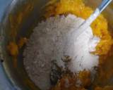 Sweet Pumpkin Pakode रेसिपी चरण 3 फोटो