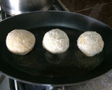 Foto del paso 4 de la receta: Bolas de arroz, rellenas de picadillo