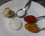 A picture of step 1 of Masoor ke daal chawal.