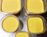 A picture of step 4 of Flan (Vietnamese Caramel Custard).