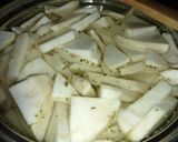 Tárkonyos rakott zeller virslivel recept fázis 1 fotója